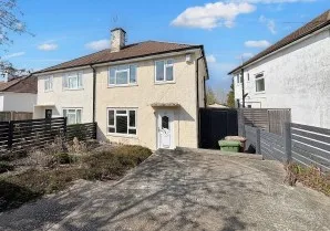 Property for Auction in London - 137 Sullivan Way, Elstree, Hertfordshire