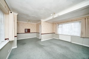 Property for Auction in London - 25 Linstead Road, Farnborough, Hampshire