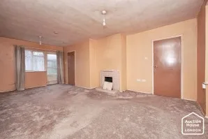 Property for Auction in London - 136 Canterbury Road, Kennington, Ashford, Kent