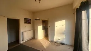 Property for Auction in London - 208A London Road, Croydon, Surrey