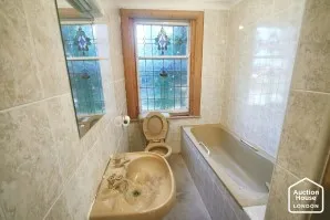 Property for Auction in London - 13 Rock Road, Peterborough, Cambridgeshire
