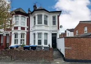 Property for Auction in London - Flat 3, 2 Buxton Road, Willesden, London