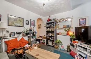 Property for Auction in London - 13D Grove Road, Southampton, Hampshire