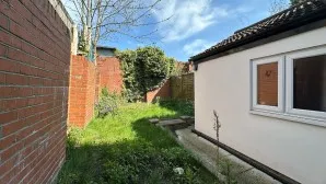 Property for Auction in London - 108 North Hill, Highgate, London