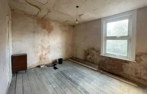 Property for Auction in London - 17 Elliott Street, Gravesend, Kent