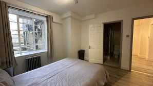 Property for Auction in London - Flat A, 4-5 Hyde Park Place, Paddington, London