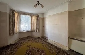 Property for Auction in London - 12 Raglan Road, Bromley, Kent