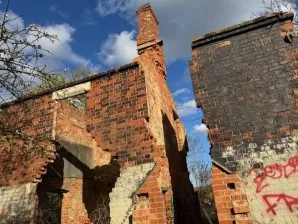 Property for Auction in London - Skylark Cottage, Park Road, Stevington, Bedfordshire