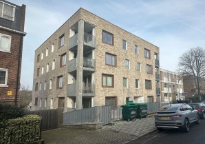 Property for Auction in London - 75 Knollys Road, Streatham, London
