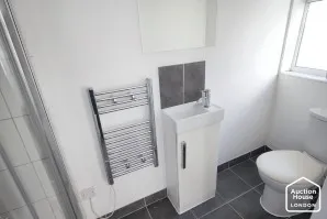 Property for Auction in London - Flat 1, 48 Dover Road, Folkestone, Kent