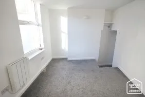 Property for Auction in London - Flat 1, 48 Dover Road, Folkestone, Kent