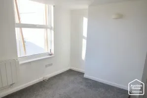 Property for Auction in London - Flat 1, 48 Dover Road, Folkestone, Kent