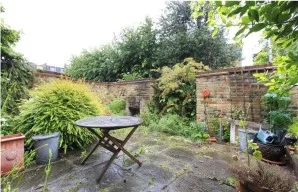 Property for Auction in London - Flat 1, 54 North Side Wandsworth Common, Wandsworth, London