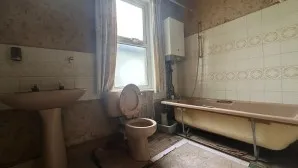 Property for Auction in London - 61 Pascoe Road, Lewisham, London