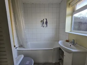 Property for Auction in London - 23 Chatsworth Road, Dartford, Kent