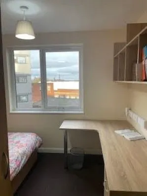 Property for Auction in London - Unit 19e Jubilee Court, 129 Fylde Road, Preston, Lancashire