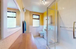 Property for Auction in London - 81 Bonchurch Street, Leicester, Leicestershire