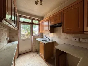 Property for Auction in London - 431 Brockley Road, Lewisham, London