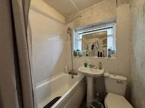 Property for Auction in London - 86A Holly Hill Road, Erith, Kent