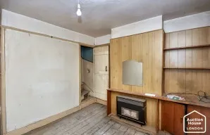 Property for Auction in London - 71 Thoday Street, Cambridge, Cambridgeshire