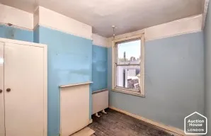 Property for Auction in London - 71 Thoday Street, Cambridge, Cambridgeshire
