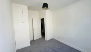 Property for Auction in London - Flat 1, 15A Gabriels Hill, Maidstone, Kent