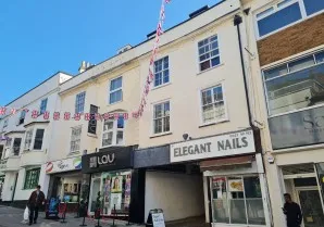 Property for Auction in London - Flat 1, 15A Gabriels Hill, Maidstone, Kent