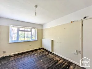 Property for Auction in London - 179 Iron Mill Lane, Crayford, Dartford, Kent