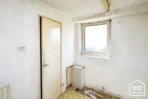 Property for Auction in London - 208 Pennymead, Harlow, Essex