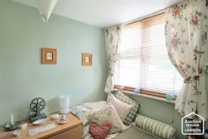 Property for Auction in London - 377 London Road, Clanfield, Waterlooville, Hampshire