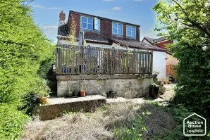 Property for Auction in London - 377 London Road, Clanfield, Waterlooville, Hampshire