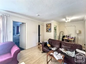 Property for Auction in London - 17 Hollin Court, Crawley, West Sussex
