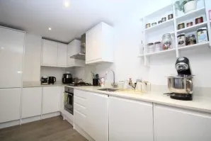 Property for Auction in London - Flat 6 Sandhurst House, 56 Upland Road, South Croydon, Surrey