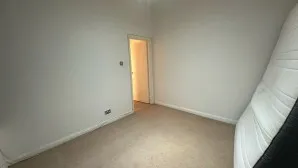 Property for Auction in London - 208A London Road, Croydon, Surrey