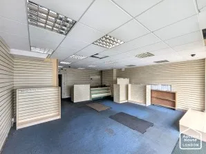 Property for Auction in London - 24 Corringham Road, Stanford-le-Hope, Essex