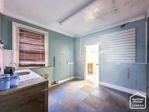 Property for Auction in London - 24 Corringham Road, Stanford-le-Hope, Essex