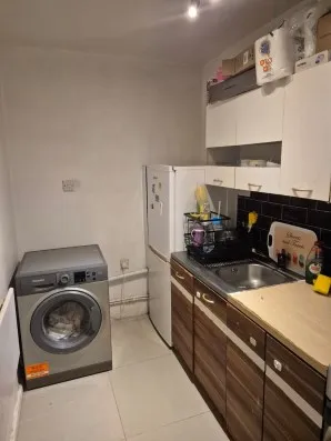 Property for Auction in London - 35 Bucklers Way, Carshalton, Surrey