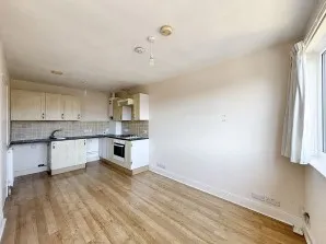 Property for Auction in London - 55B High Street North, Dunstable, Bedfordshire