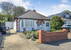 Property for Auction in London - 21 Kings Avenue, Broadstairs, Kent