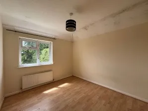 Property for Auction in London - 6 Old London Road, St. Albans, Hertfordshire