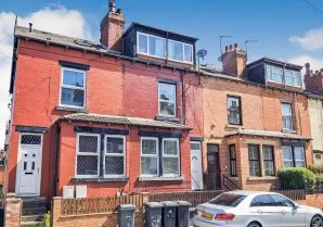 Property for Auction in London - 3 Trentham Place, Leeds, West Yorkshire