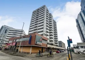 Property for Auction in London - Flat 46 Isobel House, Staines Road West, Sunbury-on-Thames, Middlesex