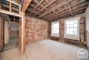 Property for Auction in London - 9 London Road, Newbury, West Berkshire