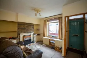 Property for Auction in London - 10 Maison Dieu Place, Dover, Kent