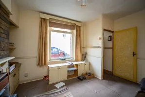 Property for Auction in London - 10 Maison Dieu Place, Dover, Kent