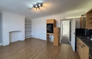 Property for Auction in London - 3A Brent Mansions, Brent Street, Hendon, London