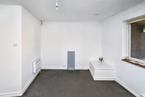 Property for Auction in London - 5 Walpole Buildings, Church Street, Rickmansworth, Hertfordshire