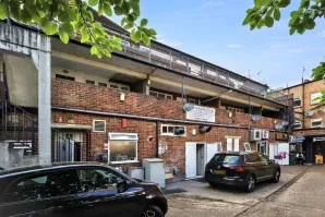 Property for Auction in London - 5 Walpole Buildings, Church Street, Rickmansworth, Hertfordshire