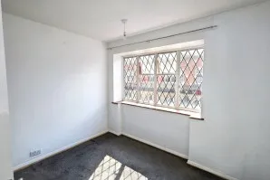 Property for Auction in London - 5 Walpole Buildings, Church Street, Rickmansworth, Hertfordshire