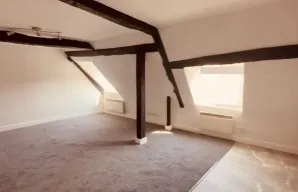 Property for Auction in London - Flat 3, 15A Gabriels Hill, Maidstone, Kent